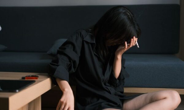 여성에게 흡연이 절대 금물인 6가지 이유